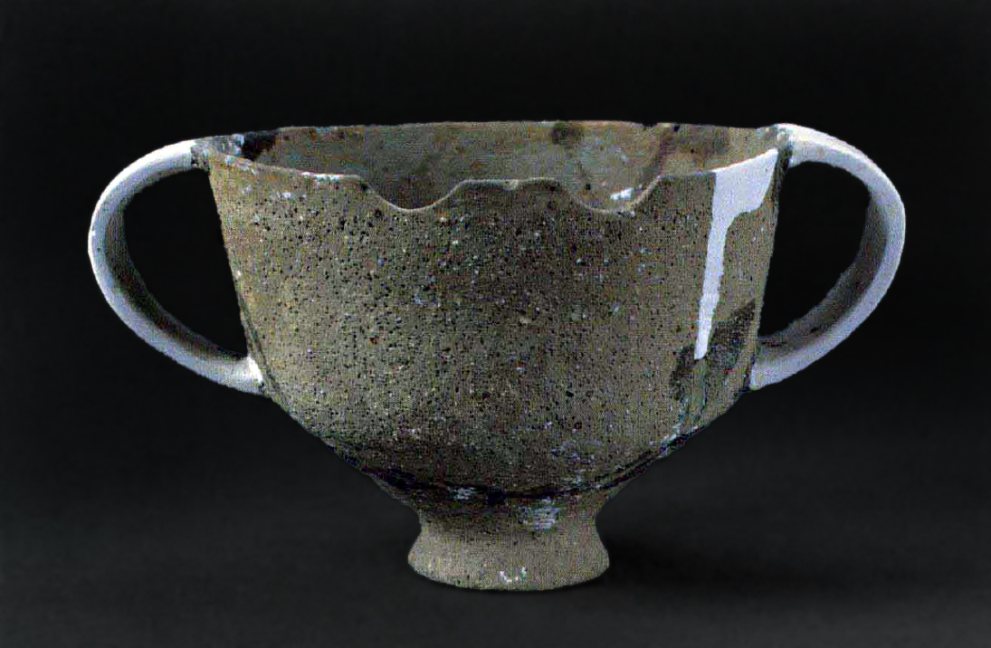 三星堆的陶器:发现最多的其实不是玉器,不是青铜器,而是陶器 