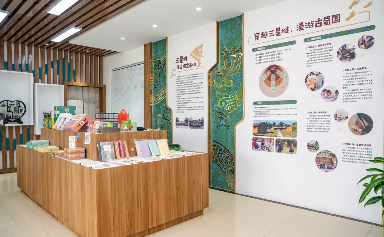 全新打造的接待厅和展示厅