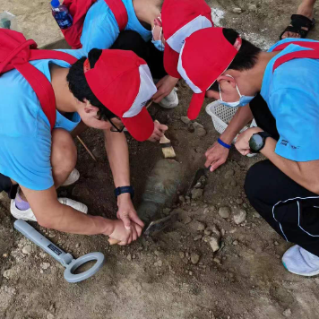 三星村考古探索基地模拟考古发掘